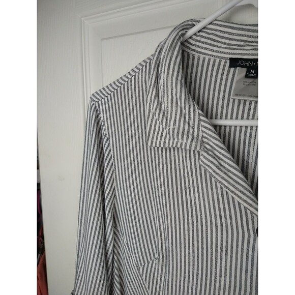 John Mark Woman M Tunic Shirt Grey White Striped Roll Tab LS V Neck Asymmetrical - Picture 2 of 11